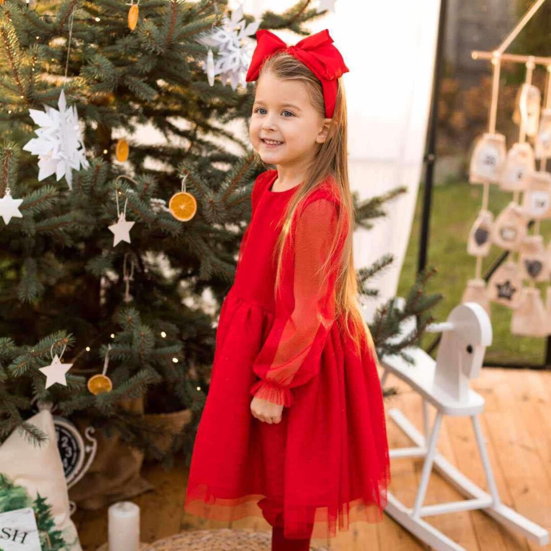 Czerwona sukienka elegancka z tiulem Kaya