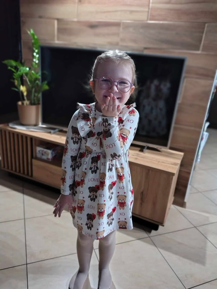 Sukienka na długi rękaw walentynkowa w misie Haydi
