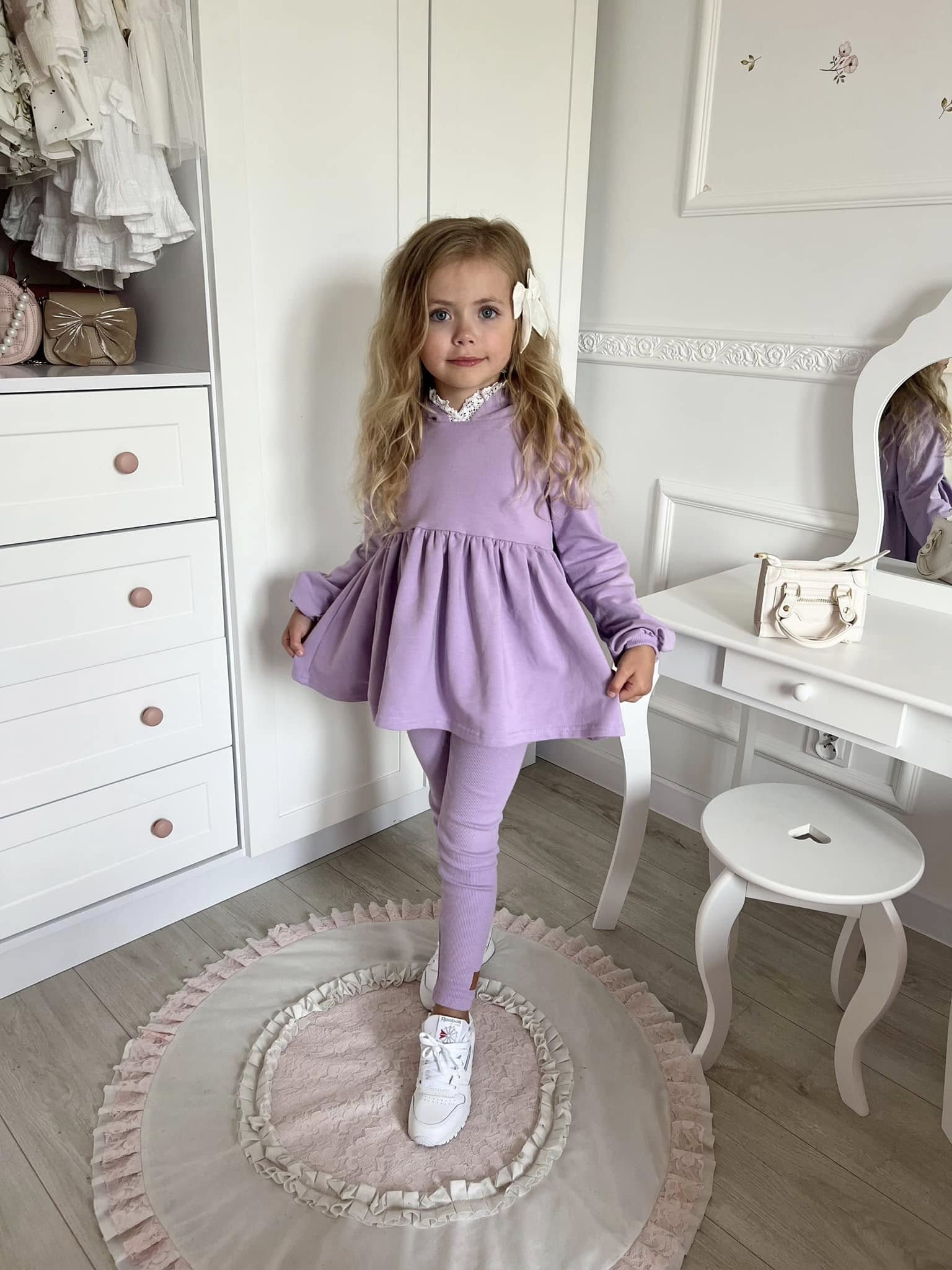 Dres fioletowy z tuniką koronkową bluza+ leginsy La Mia